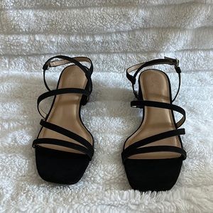 Black sandels
